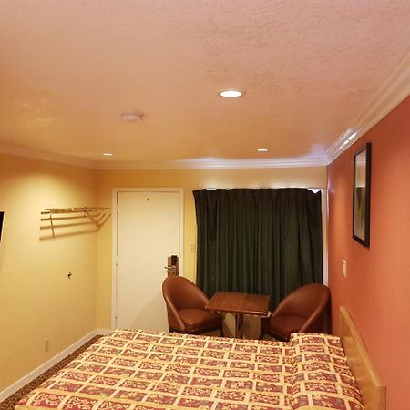 Travel Haven Motel Hanford Dış mekan fotoğraf